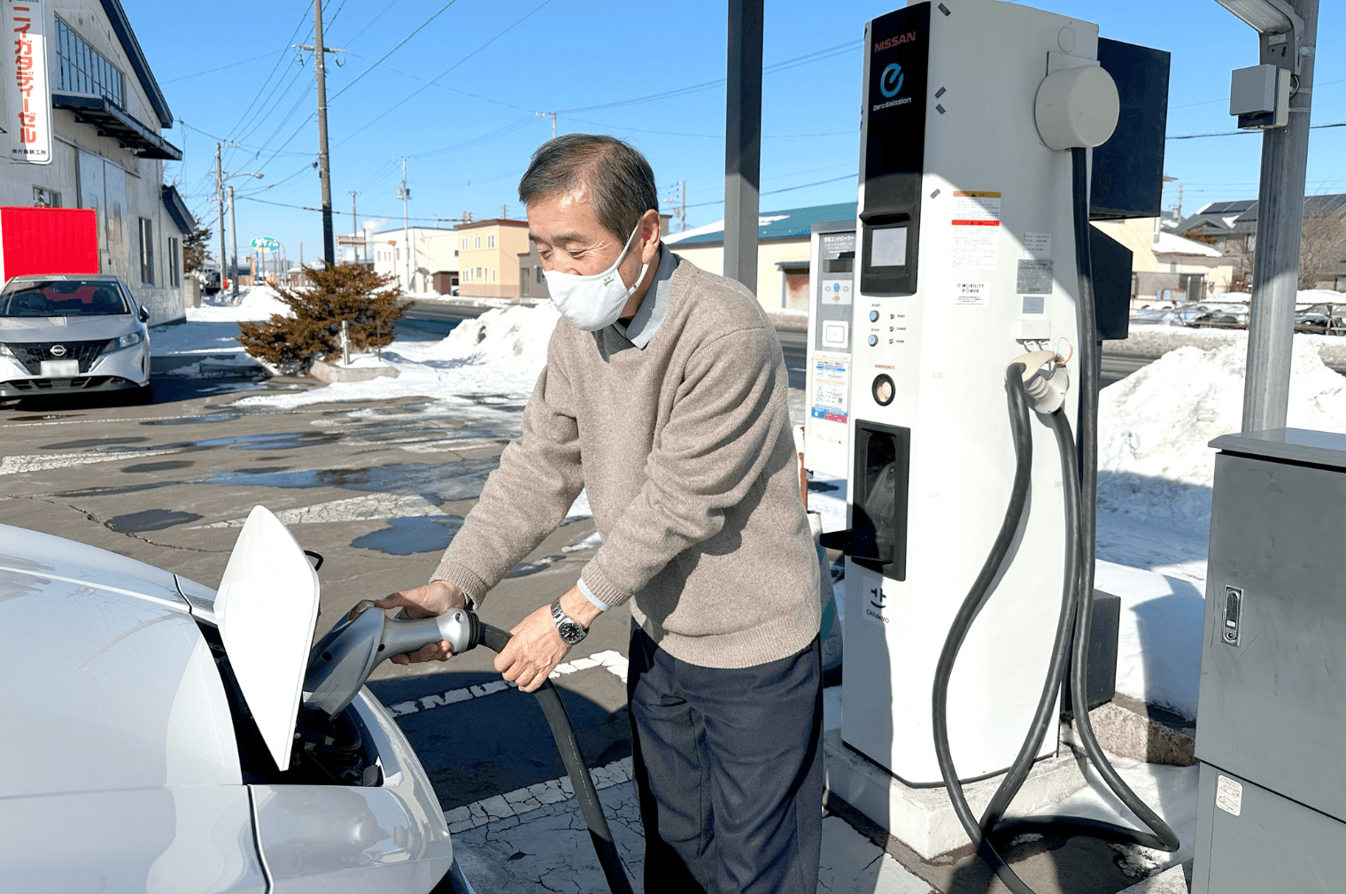 これまでのクルマ歴、所有されてきた電気自動車を教えてください