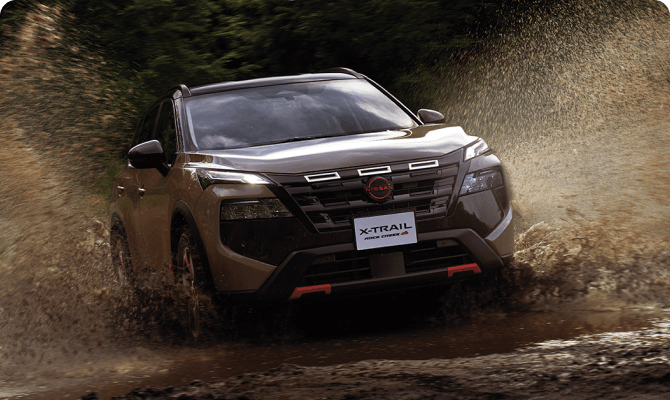 専用の内外装と装備でよりワイルドに