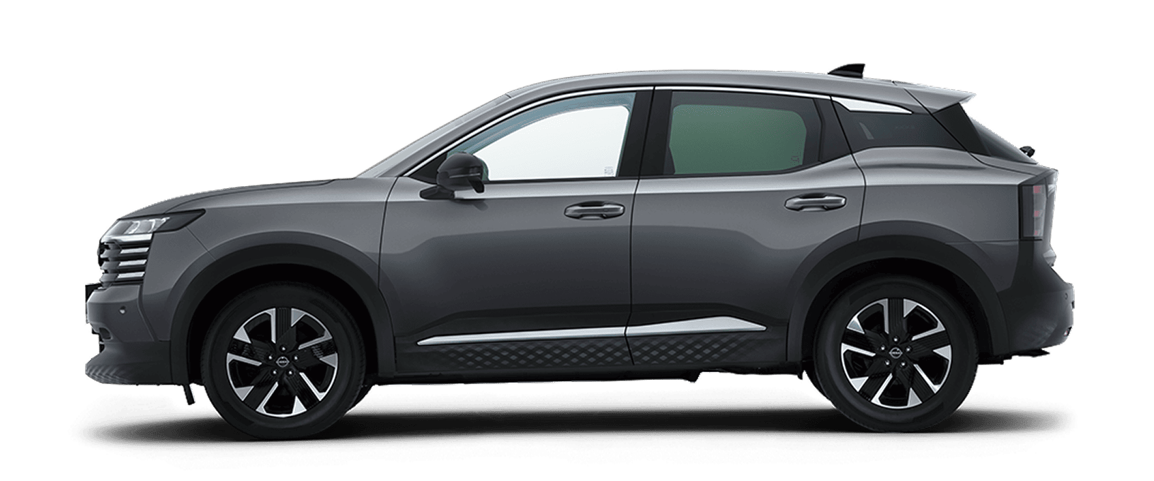 ダークメタルグレーの新型 日産キックス