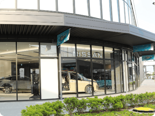 NISSANブランド インフォメーションストア INFORMATION STORE 話題の日産車を見て!触って!気軽に体験できる in日産神奈川ゆめが丘ソラトス店